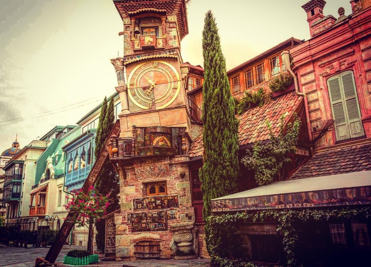 Hostel Ms. Jackson Tbilisi Exterior foto